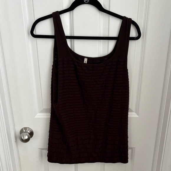 Cubism Brown Ruffled Sweater Set - Picture 8 of 9